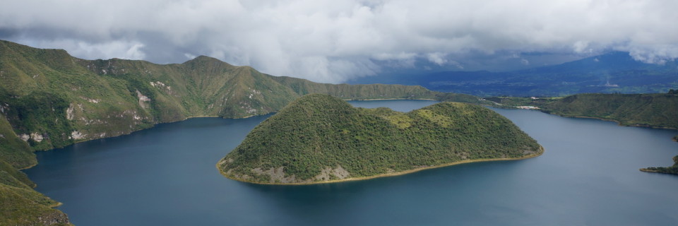 Hiking Laguna Cuicocha